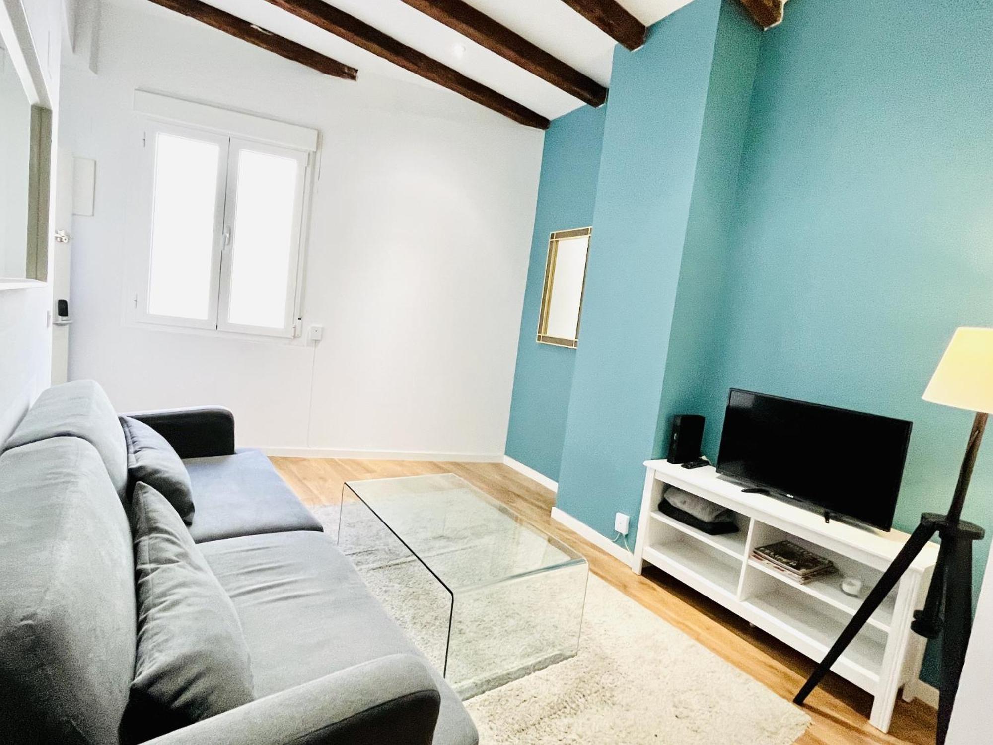 Dplace To Be - Amazing Apartments In Historic Center มาดริด ภายนอก รูปภาพ